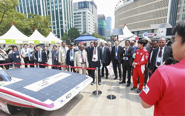 엑스포에서는 도심에 특화된 태양광 제품과 생활 속에서 활용할 수 있는 다양한 디자인의 태양광 제품을 만날 수 있다. [사진=서울시]