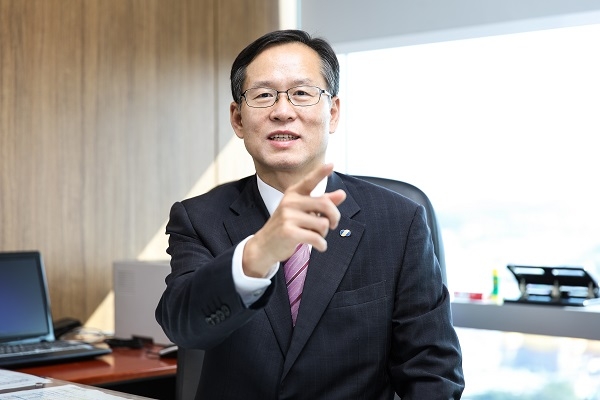 남부발전 신성장사업단 박석호 단장은 탄소 저감을 위해 발전공기업의 역할과 책임을 다할 것이라고 밝혔다. [사진=한국남부발전]