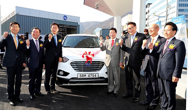 올해 수소충전소를 준공한 창원시는 수소산업의 중심지로 거듭나기 위해 수소산업관련 사업을 확대하고 있다. [사진=창원시]