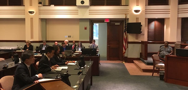 국내 태양전지 산업계와 외교부 수입규제대책반은 미국 무역위원회(ITC)의 태양광 셀 세이프가드 조사 공청회에 참석해 수입규제 조치에 반대하는 의견을 밝혔다. [사진=외교부]