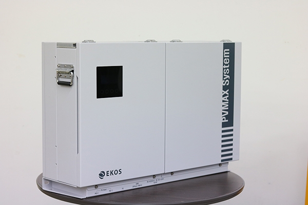 에코스의 태양광 인버터 EK100 제품 [사진=Industry News]