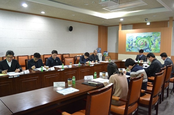 울산시가 수소기반 에너지허브 프로젝트 기획사업 용역 최종보고회를 개최했다.[사진=울산광역시]