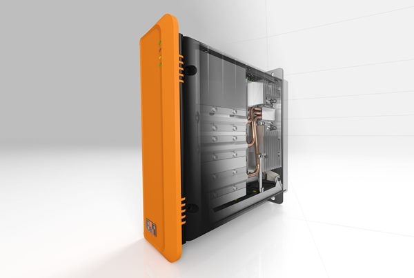 엣지 컨트롤러는 데이터를 획득하고 평가하며 클라우드에 전송하는 것을 가능하게  한다. [사진=B&R]