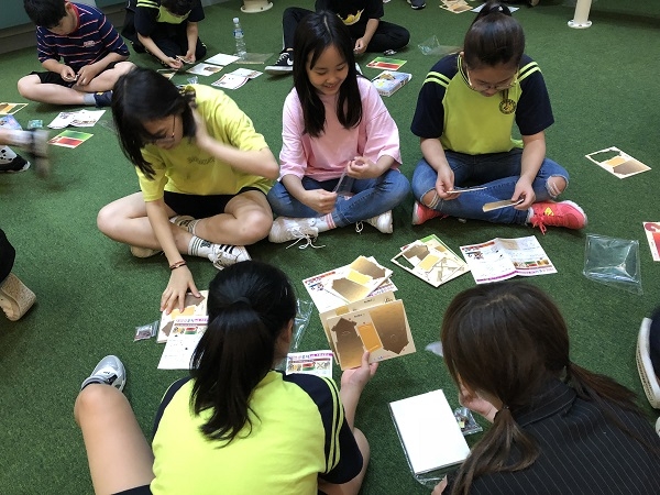 제주에너지공사는 제주도내 초등학생들을 대상으로 기후변화 대응과 신재생에너지 교육을 진행한다고 밝혔다. [사진=제주에너지공사]