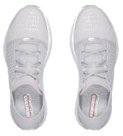 센서를 이용해 사용자의 러닝 시간, 스피드, 거리 등을 측정함. 또한, 해당 제품은 ‘점프 테스트’를 통해 근육의 피로도 또한 측정할 수 있어, 이를 바탕으로 사용자가 하루의 운동 시간과 강도를 계획할 수 있다. [사진=KOTRA]