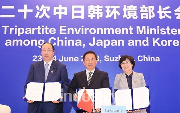 지난 24일 중국 쑤저우에서 개최된 제20차 한·중·일 환경장관회의(이하 TEMM)를 통해 합의문을 채택했다. [사진=환경부]