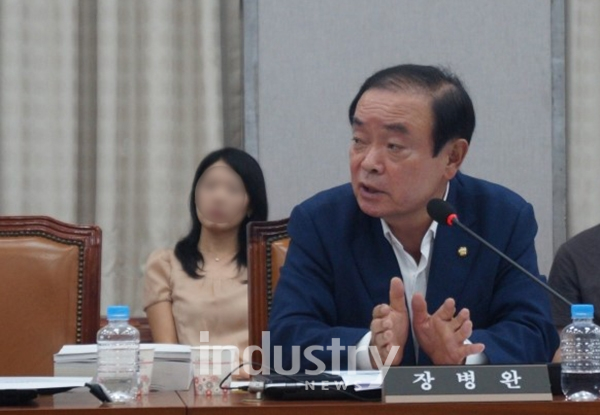 광주의 미래 일자리 창출을 위한 첨단 산업이 정부예산안에 대거 포함돼 광주가 첨단산업의 메카로 도약할 기반이 마련됐다. [사진=장병완 의원 블로그]