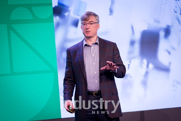 로크웰오토메이션 블레이크 모렛 회장 [사진=로크웰오토메이션]