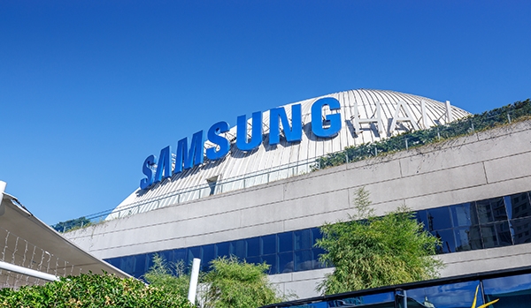 삼성전자는 오는 2020년까지 국내외 사업장에 3.1GW 규모의 태양광발전 설비를 설치해 자체 전력 생산을 통한 전력 소비를 추진할 전망이다. [사진=dreamstime]