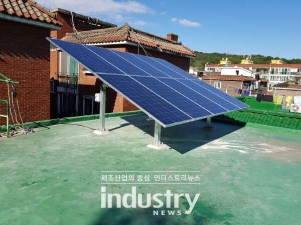 미세먼지가 태양광 발전량에도 상당한 영향을 주는 것으로 나타났다. [사진=인더스트리뉴스]