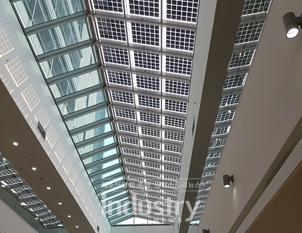 에스케이솔라에너지가 제조 납품한 한국에너지공단 BIPV 전경 [사진=에스케이솔라에너지]