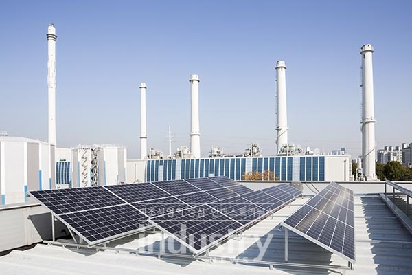 서울에너지공사 사옥에서 바라본 목동열병합발전소 전경 [사진=서울에너지공사]