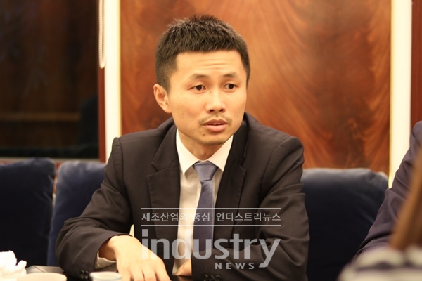 앨런 리 부사장은 “화웨이의 IT 노하우와 태양광 기술의 융합으로 탄생한 ‘스마트 태양광 솔루션’은 심플함·디지털화·자동화의 결정체”라고 말했다. [사진=인더스트리뉴스]