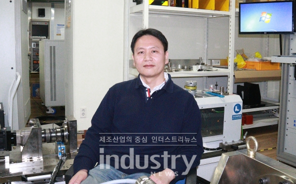 정일균 지능로보틱스연구센터장은 한국형 오픈소스 모션시스템, 코스모스(KOSMOS) 개발을 진두지휘했던 연구원 중 한 명이었다. [사진=인더스트리뉴스]