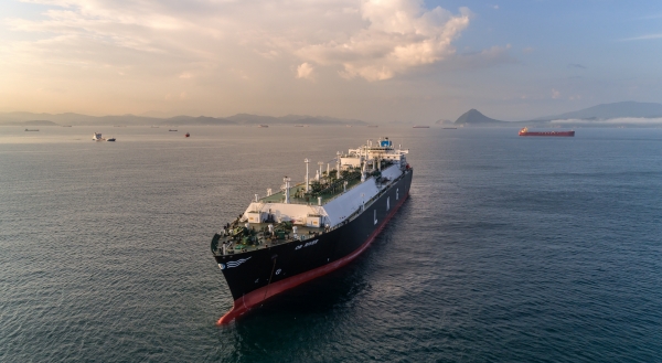 LNG운반선은 운송효율을 높이기 위해 천연가스를 1/600의 부피로 액화해 운반하는데, 극저온 화물창 기술이 핵심이다. [사진=utoimage]