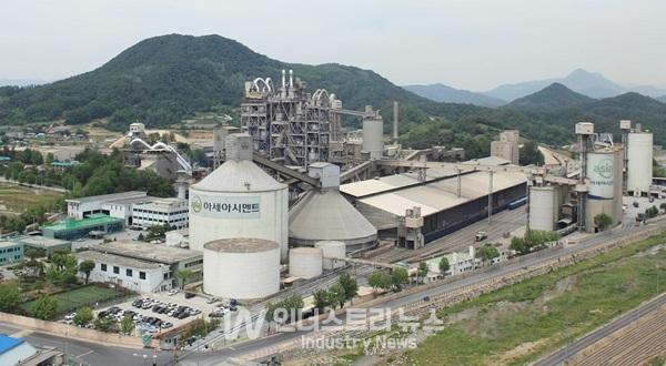 아세아시멘트 제천공장 전경 [사진=포스코ICT]