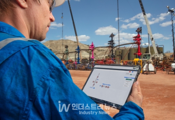 양사는 현장 데이터의 수집, 처리 및 활용 방식을 더 간소화 해 유전 및 가스전의 성능 및 효율성 높일 방침이다. [사진=슐룸베르거]