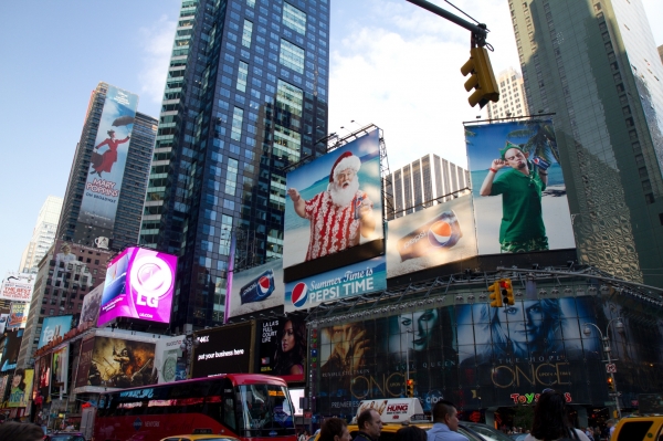 방송통신위원회가 중소기업에 방송광고 제작을 지원한다. [사진=utoimage]