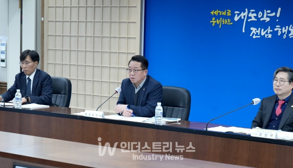 전남도가 올해 온실가스 감축 목표를 151만t으로 정하고, 청정 에너지‧산림‧생활‧산림 등 96개 사업에 6,154억원을 투입한다. [사진=전남도]