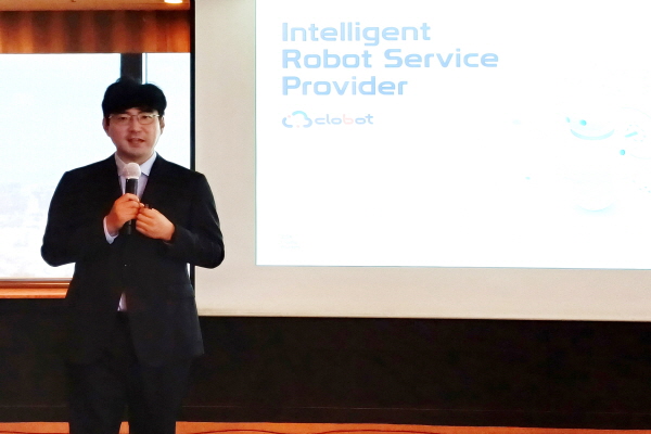 김창구 대표가 코스닥 상장 절차에 본격 돌입하면서 기자간담회를 열고, 클로봇의 차별화된 경쟁력과 매출 목표 등을 발표했다. [사진=인더스트리뉴스]