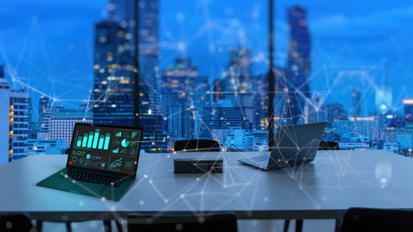 레드햇 오픈시프트 클라우드 서비스가 가트너의 첫 매직 쿼드런트 클라우드 애플리케이션 플랫폼 부문 리더에 선정됐다. [사진=gettyimage]