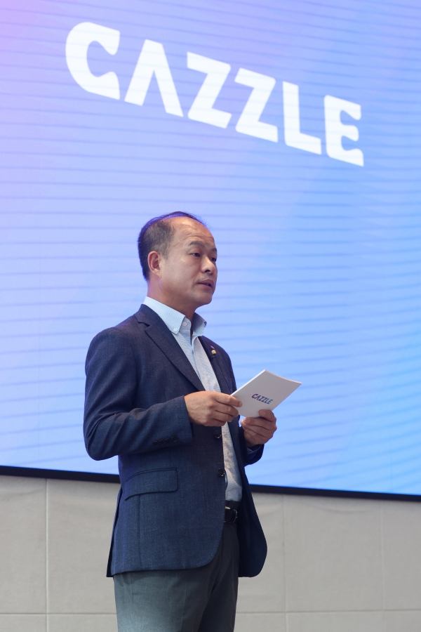 이훈기 롯데헬스케어 대표이사가 서울 송파구 롯데월드타워에서 열린 개인 맞춤형 건강관리 플랫폼 '캐즐' 출시 기념 간담회에서 인사말을 하고 있다./2023.9.14. 사진=연합뉴스