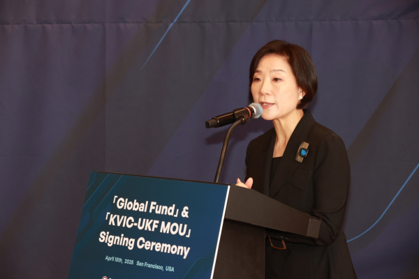 오영주 중소벤처기업부 장관이 15일(현지시간) 미국 샌프란시스코에서 열린 '글로벌 펀드 결성식 및 MOU 체결식'에서 축사를 하고 있다. [사진=중소벤처기업부]