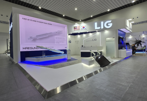 'LIMA 2025' LIG넥스원 부스.사진=LIG넥스원