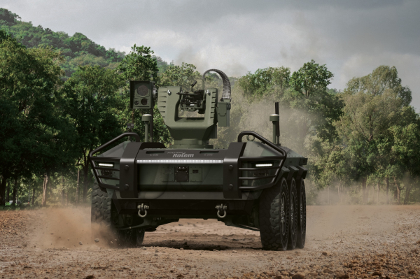 현대로템의 다목적 무인차량 'HR-셰르파(HR-SHERPA)'./사진=현대로템