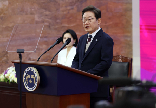 이재명 대통령이 4일 서울 여의도 국회에서 열린 제21대 대통령 취임선서식에서 취임 선서를 하고 있다. /사진=국회사진기자단