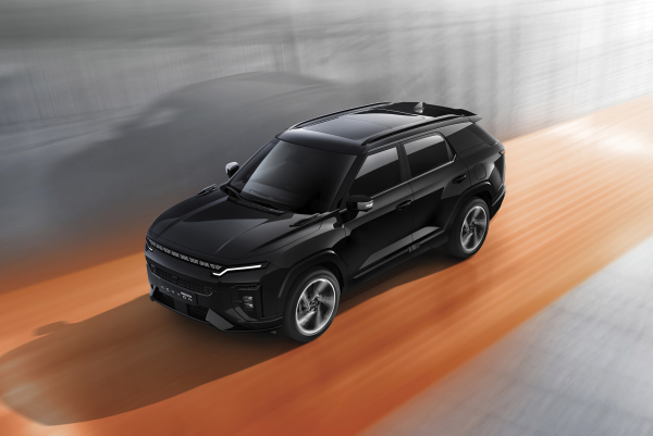 KG모빌리티 액티언 하이브리드./사진=KG모빌리티