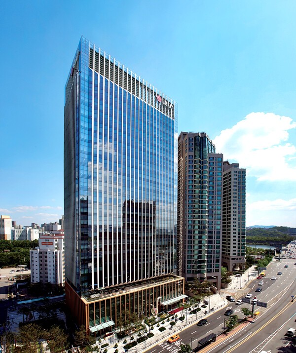 LG유플러스 용산사옥 전경./사진=LG유플러스