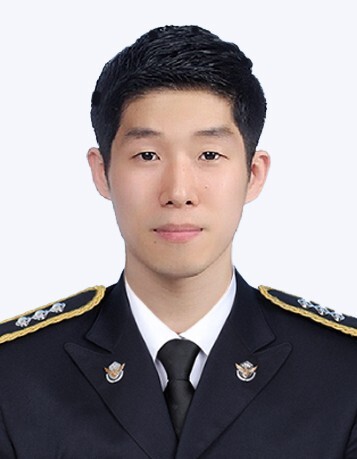 타인 위해 '구명조끼 양보'한 이재석 <b>해경</b> 경장, 끝내 사망