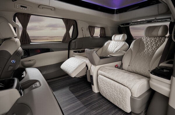 The 2026 카니발 하이리무진 내장./사진=기아