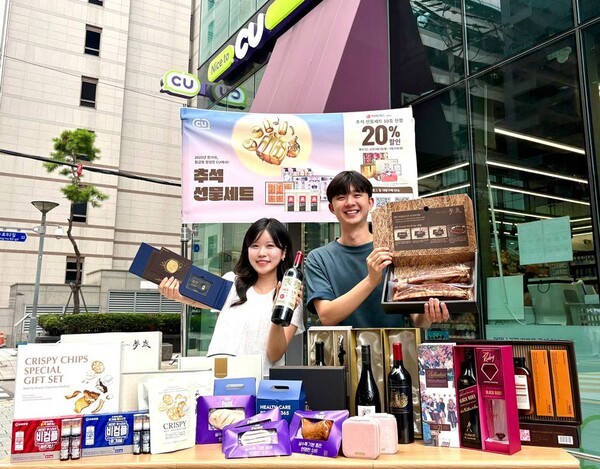 편의점 CU는 서울 고깃집 ‘몽탄’, 광주 떡갈비 맛집 ‘송정골’과 협업한 지역 맛집 세트 등 이색  협업 상품을 내세웠다./사진=CU
