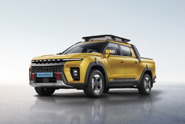 KG모빌리티의 전기 픽업 '무쏘 EV'가 출시 6개월여 만에 누적 판매 6000대를 돌파하며 회사의 연간 판매 목표치를 조기에 달성했다./사진=KG모빌리티