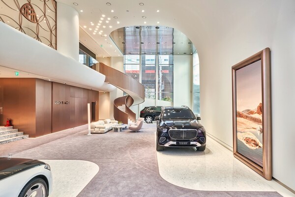 마이바흐 브랜드센터 서울 1층 전경./사진=HS효성더클래스