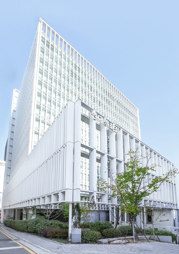 현대백화점그룹 본사 사옥 전경./사진=현대백화점그룹