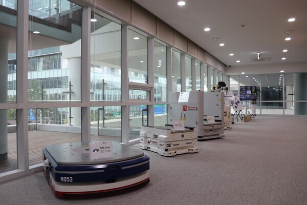 AMR 대중화 초읽기... 대기업 전유물에서 중소기업 필수품으로 - 뉴스 썸네일 이미지