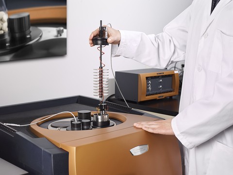 TAM IV Microcalorimeter [사진=TA Instruments]<br>