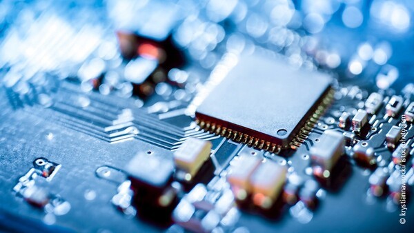 Beckhoff, PC 기반 제어로 하드웨어 한계 넘는다 - 뉴스 썸네일 이미지