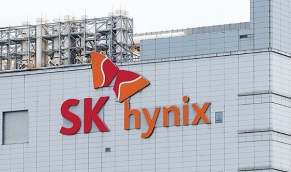 "AI호황에 사상 최대 분기 실적" SK하이닉스, 1분기 영업익 37조6103억 원 전년比 405.5%↑