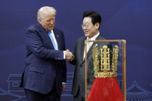 백악관 “韓서 보잉기 103대, LNG 年 330만t 등 구매”