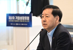 원·달러 1470원대…구윤철 부총리, 26일 외환시장 진화 나선다